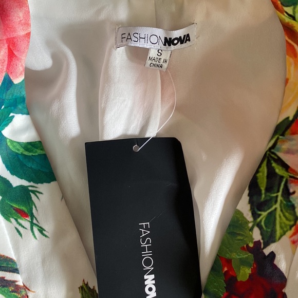 FashionNova Multicolor Floral Cut Blazer - Picture 2 of 3